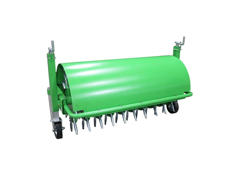 Revolutionera din gräsmatteskötsel med Core Aerator för Avant Mini Loader