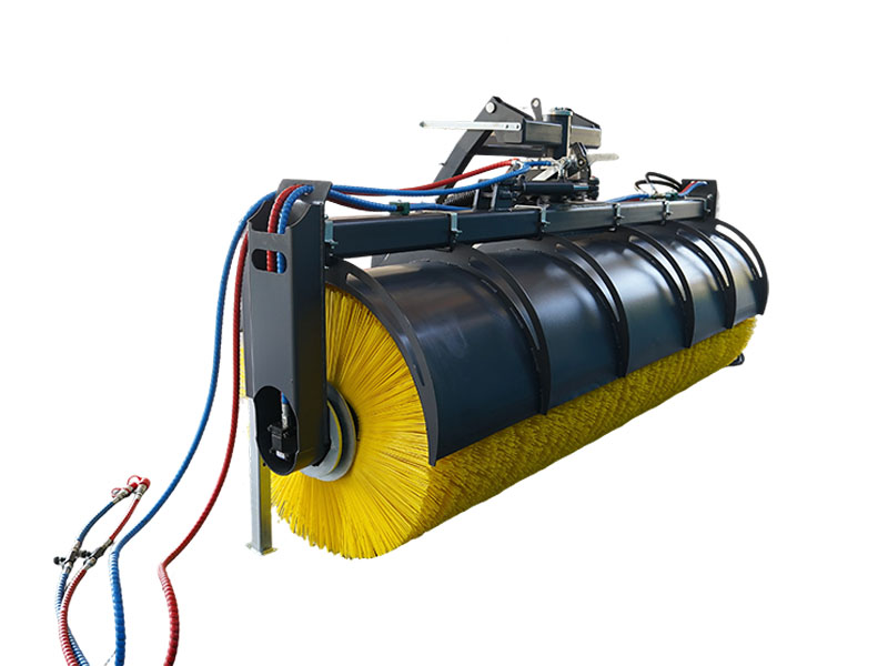 Traktorns nya rengöringspartner: Den självjusterande roterande sopborsten T-AS3000